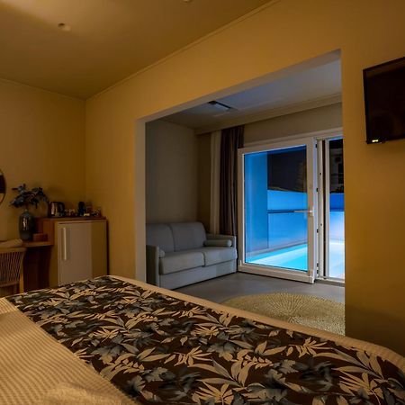 Sarpidon Suites Agia Marina 外观 照片