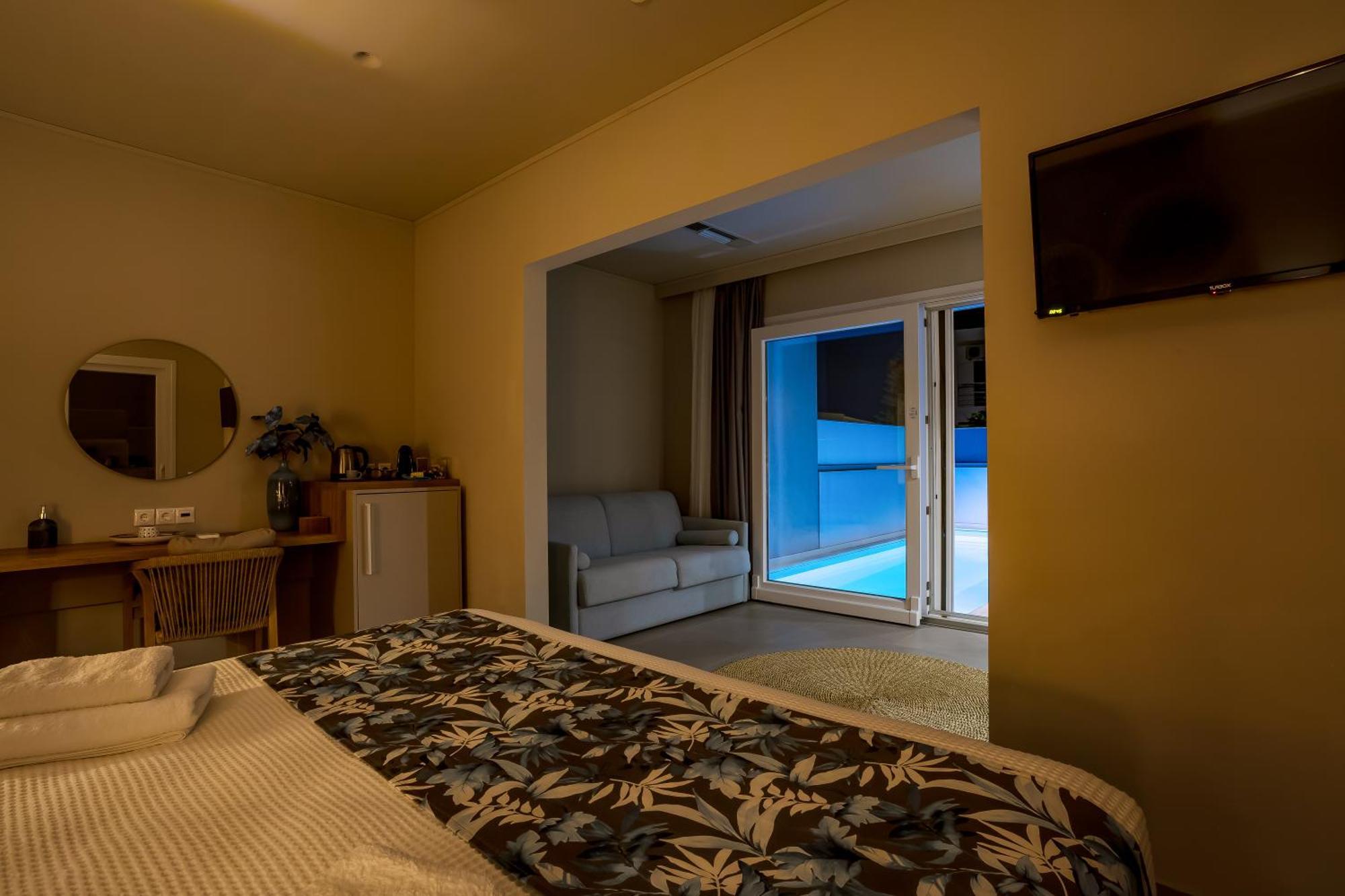 Sarpidon Suites Agia Marina 外观 照片