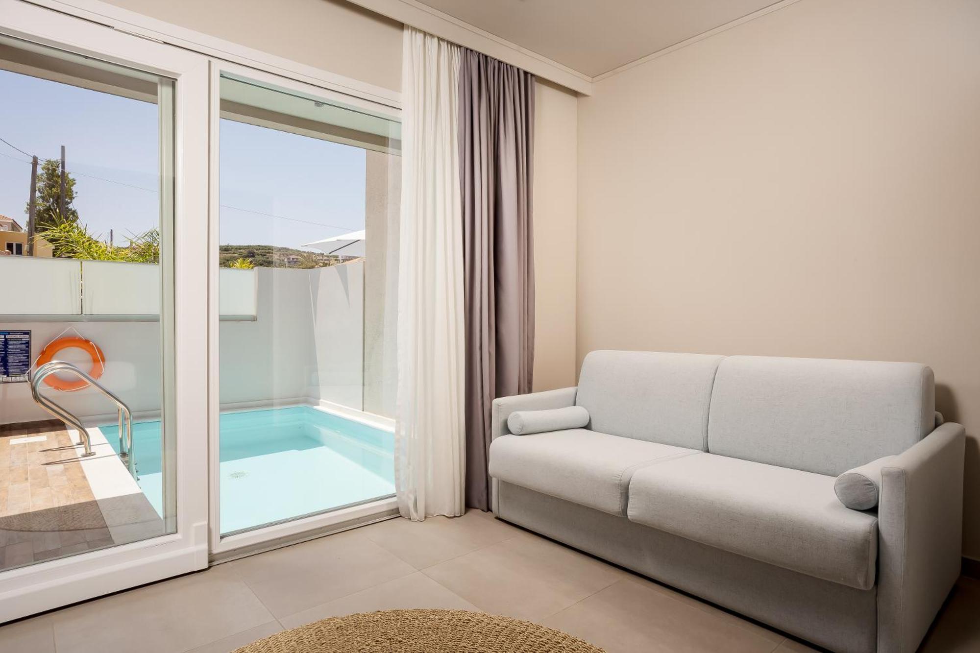 Sarpidon Suites Agia Marina 外观 照片