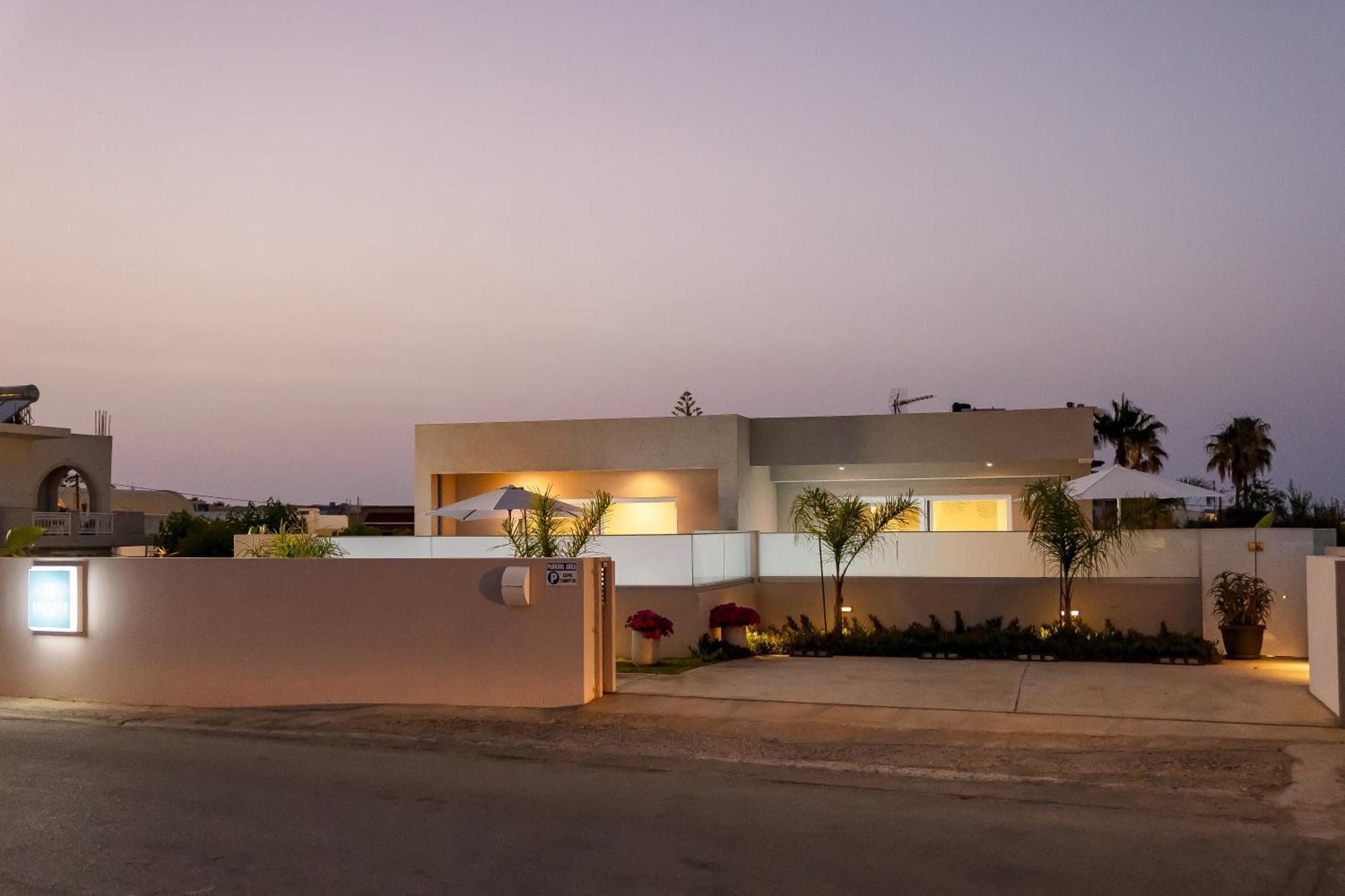 Sarpidon Suites Agia Marina 外观 照片