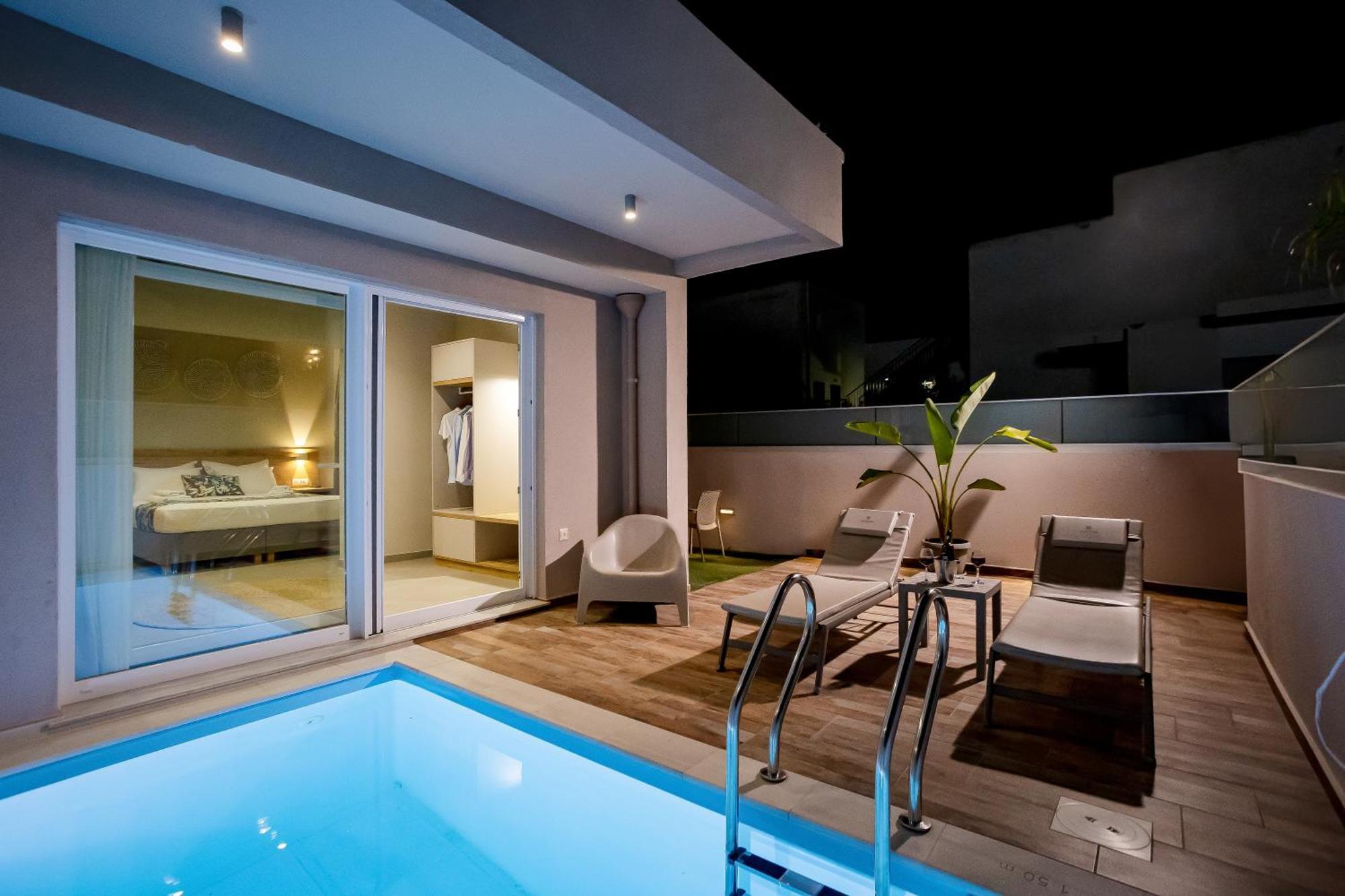 Sarpidon Suites Agia Marina 外观 照片