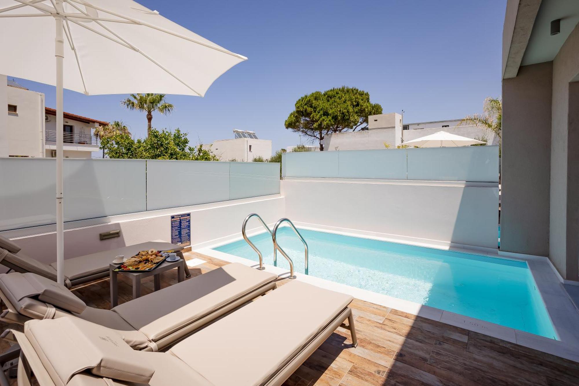 Sarpidon Suites Agia Marina 外观 照片