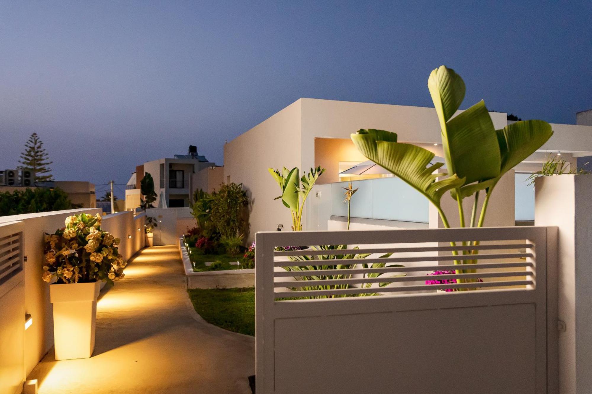 Sarpidon Suites Agia Marina 外观 照片